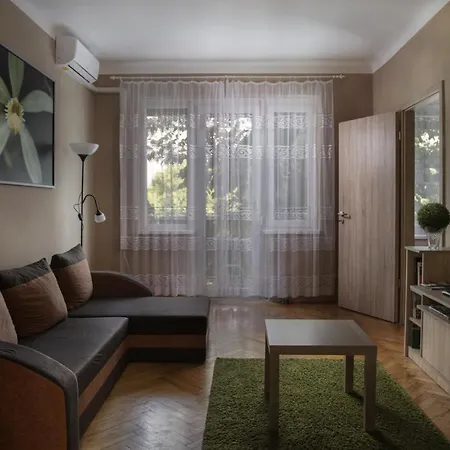 Koroesi Apartman Pécs Exterior photo