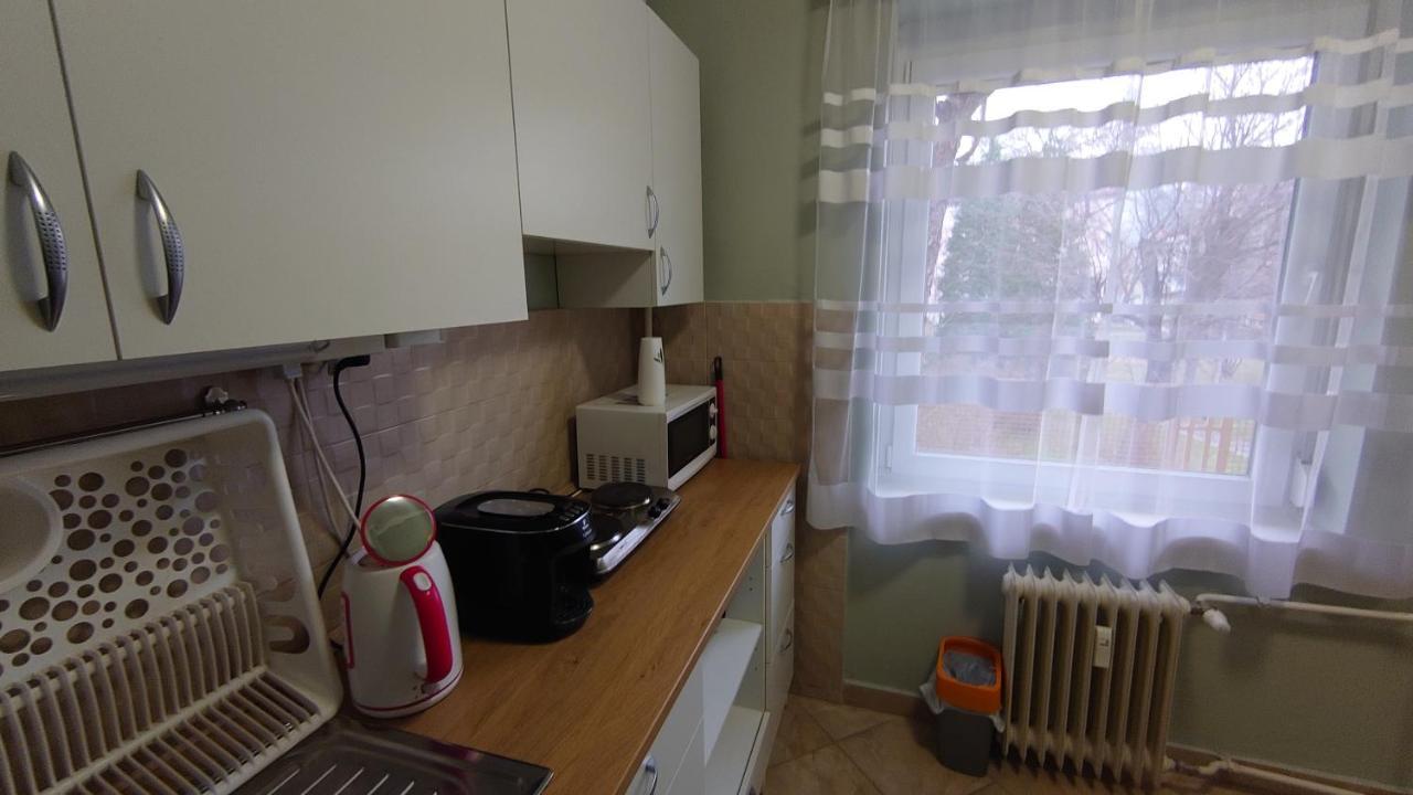 Apartment Koroesi